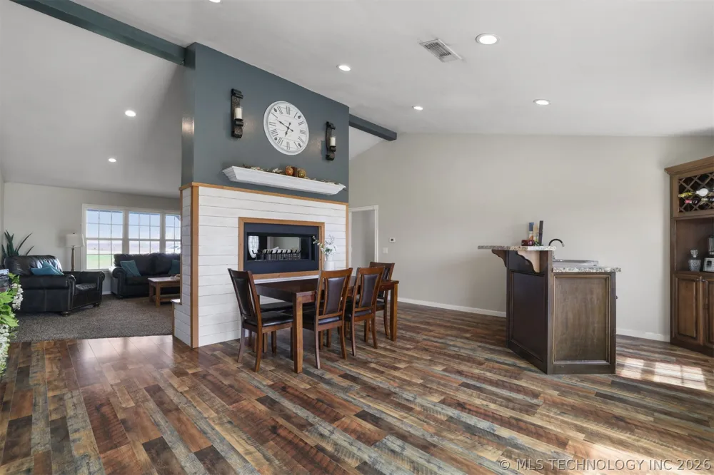 1180 4430 ROAD Valliant, OK 74764