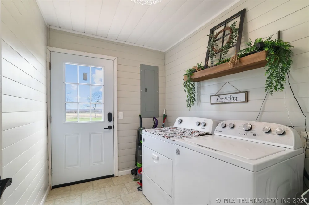 1180 4430 ROAD Valliant, OK 74764