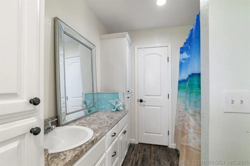 1180 4430 ROAD Valliant, OK 74764