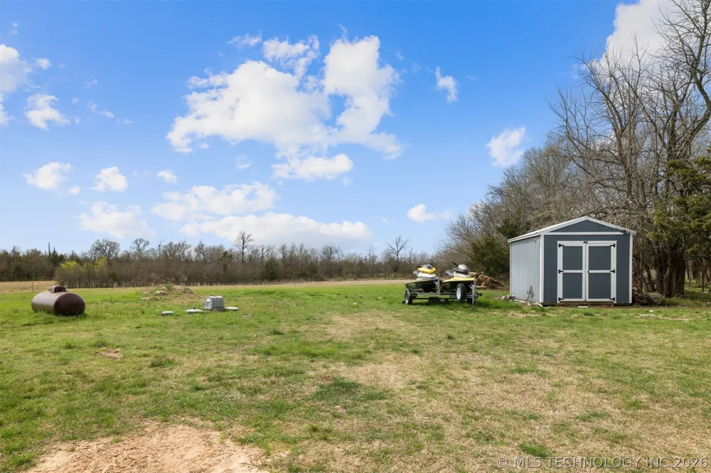 1180 4430 ROAD Valliant, OK 74764