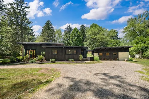 5831 Browntown Road