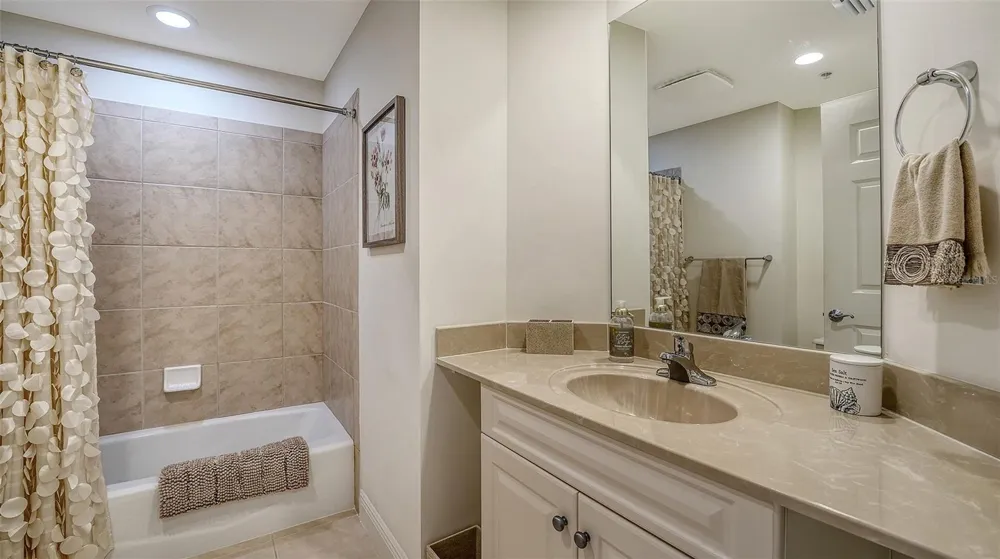 1771 RINGLING BOULEVARD #603 Sarasota, FL 34236