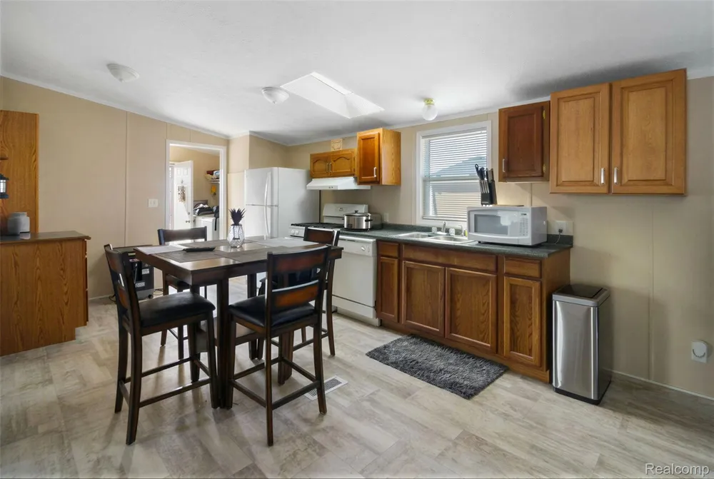 3539 Berry Drive Ash Township, MI 48117