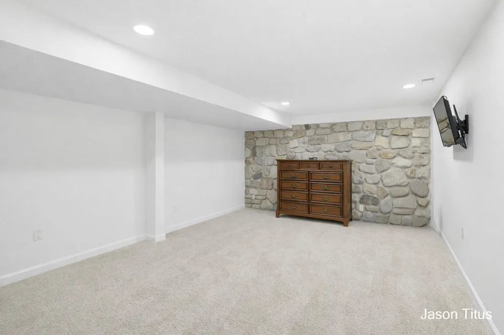 411 Hill Street Ionia Township, MI 48846