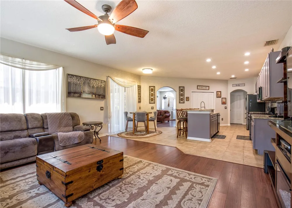 1422 TAWNYBERRY COURT Trinity, FL 34655