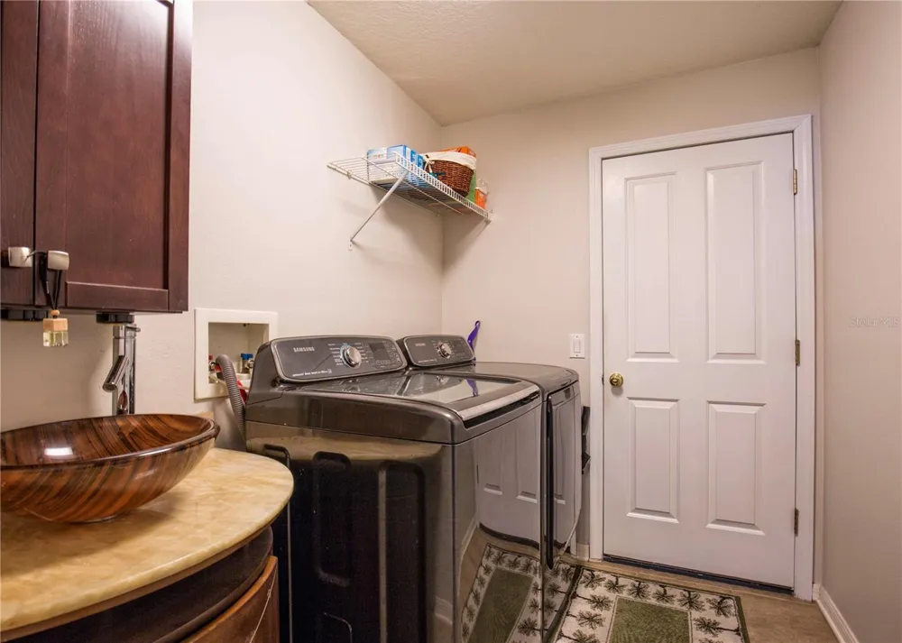 1422 TAWNYBERRY COURT Trinity, FL 34655