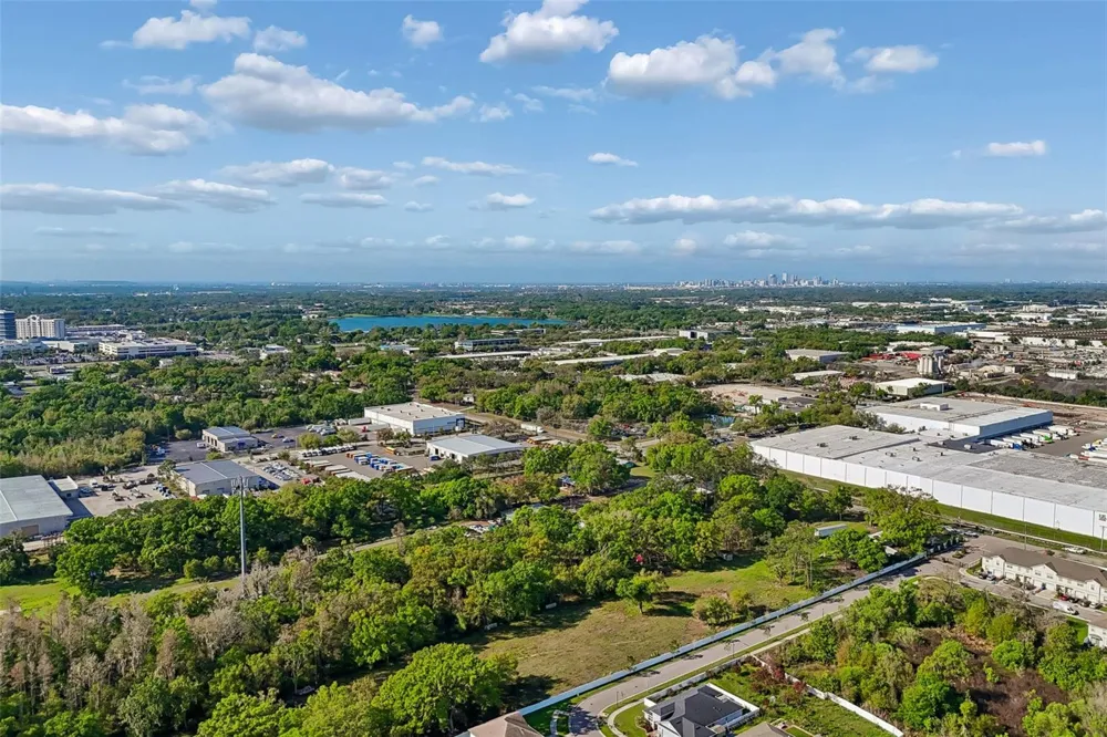 6213 ORIENT ROAD Tampa, FL 33610