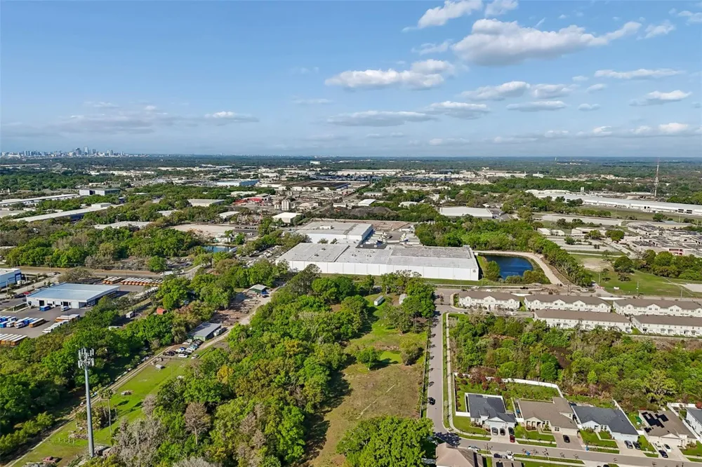 6213 ORIENT ROAD Tampa, FL 33610