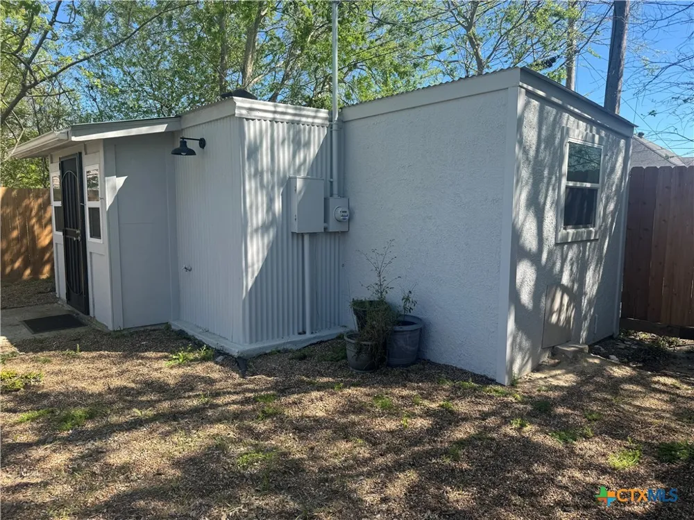 303 W. Dallas Seadrift, TX 77983