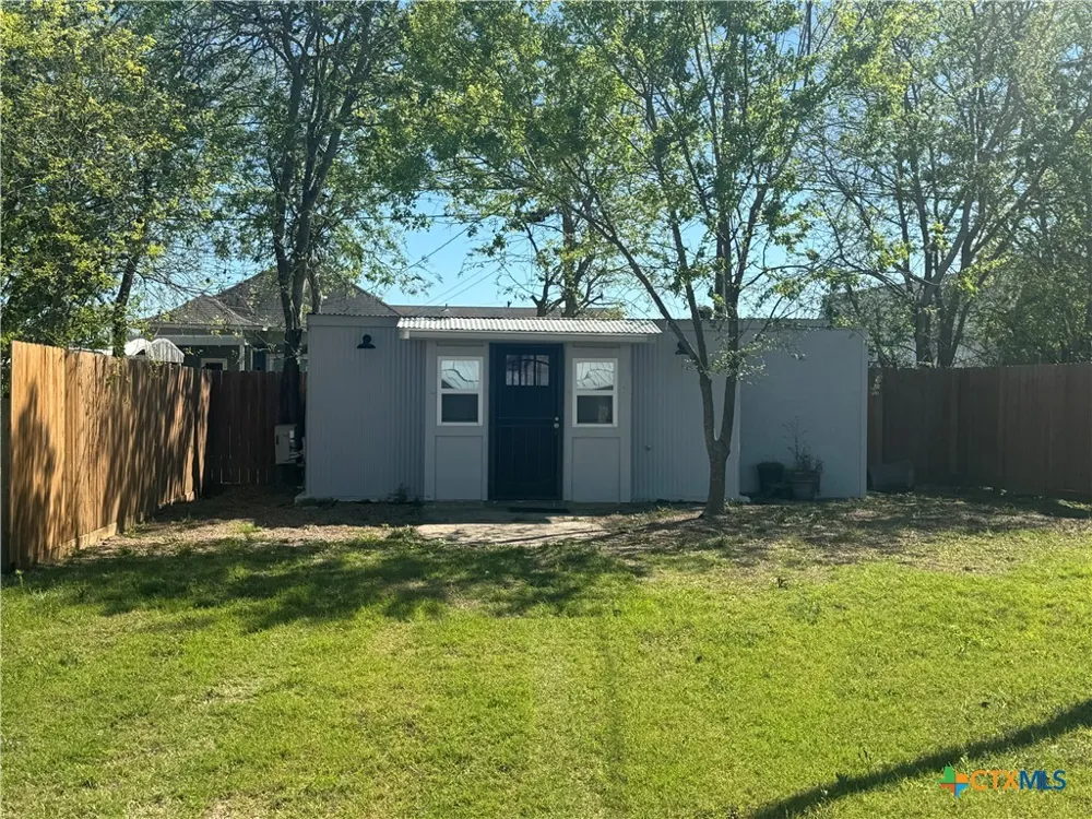 303 W. Dallas Seadrift, TX 77983