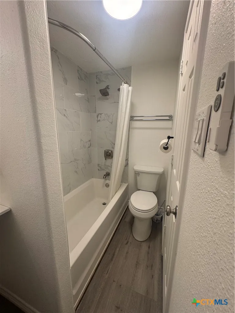 303 W. Dallas Seadrift, TX 77983