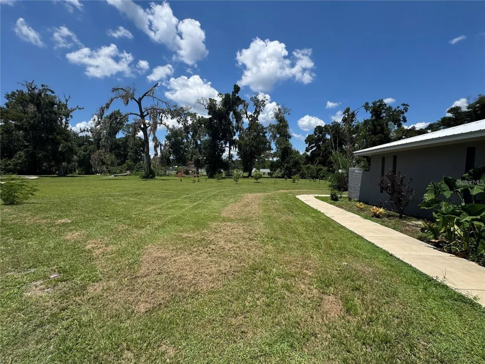 4925 US HIGHWAY 441 ocala, FL 34475