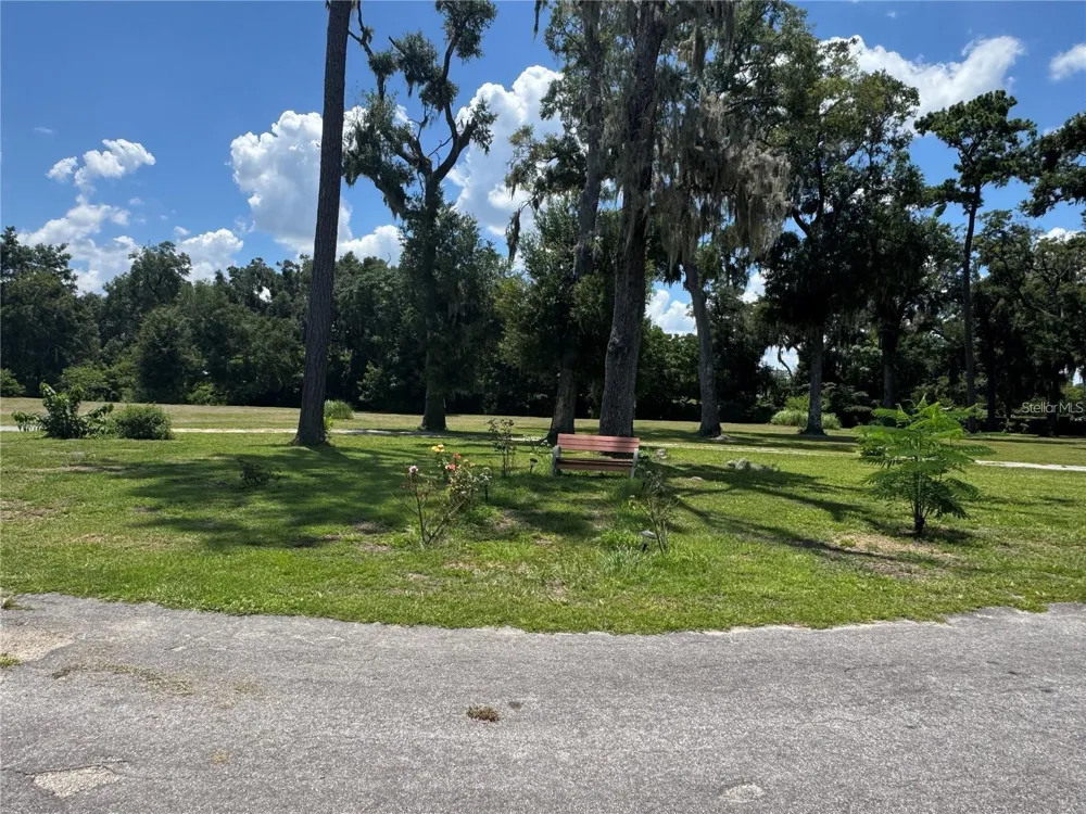 4925 US HIGHWAY 441 ocala, FL 34475