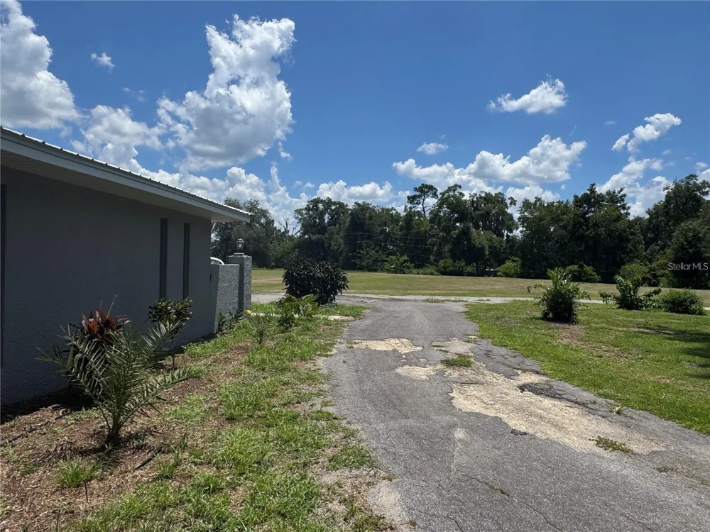 4925 US HIGHWAY 441 ocala, FL 34475