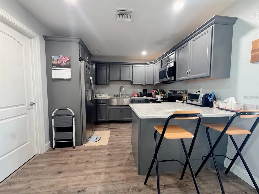 4925 US HIGHWAY 441 ocala, FL 34475