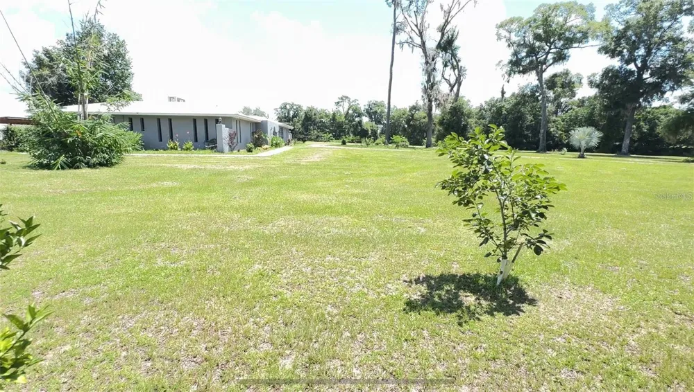 4925 US HIGHWAY 441 ocala, FL 34475