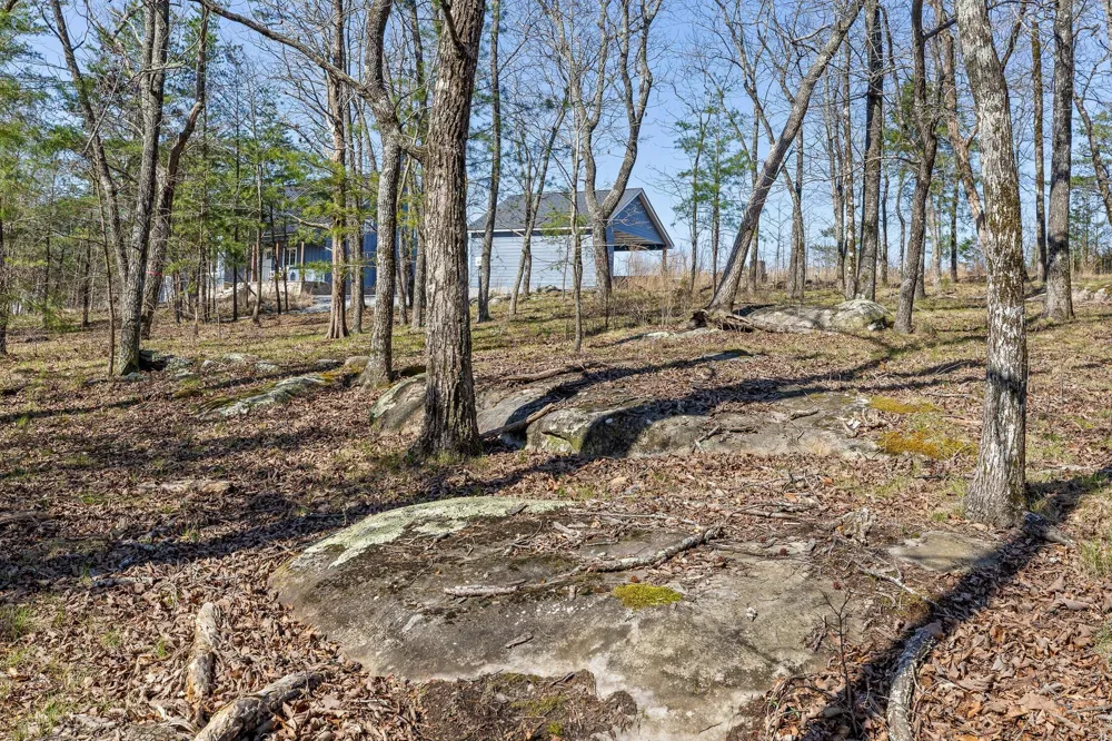 8 W Bluff Road Menlo, GA 30731