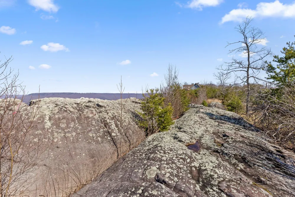 8 W Bluff Road Menlo, GA 30731