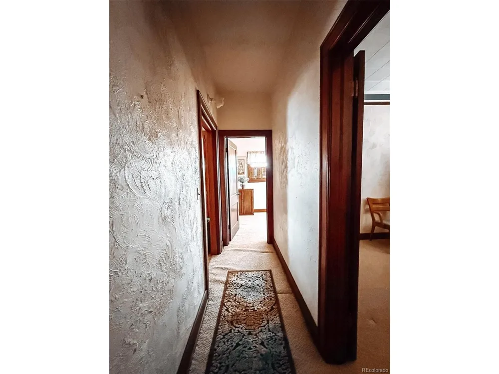 204 W Ash Street Walsh, CO 81090