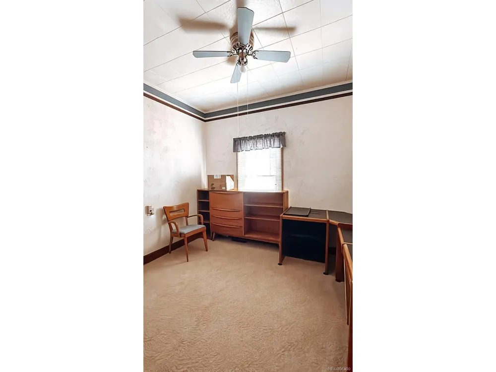 204 W Ash Street Walsh, CO 81090