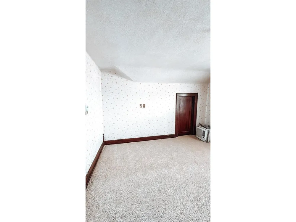 204 W Ash Street Walsh, CO 81090
