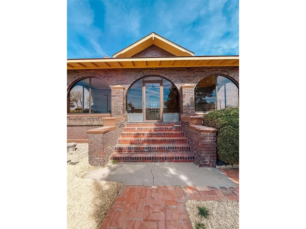 204 W Ash Street Walsh, CO 81090