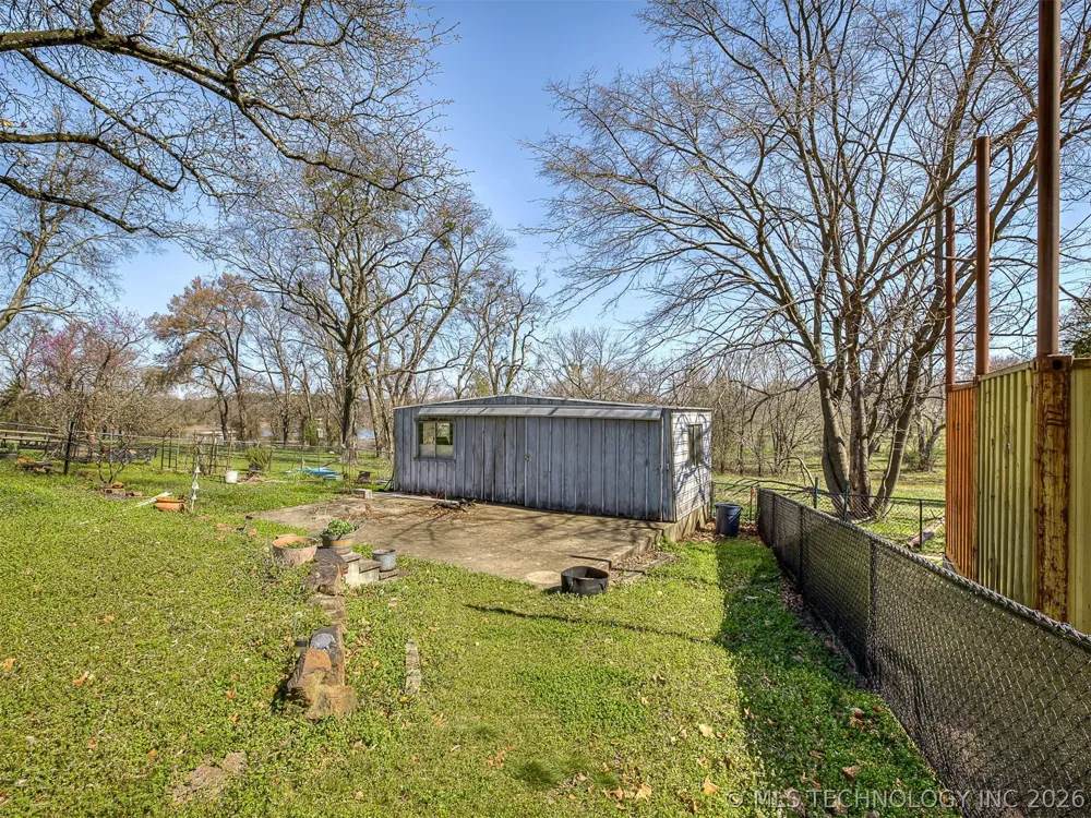 32033 E 695 WAY Wagoner, OK 74467