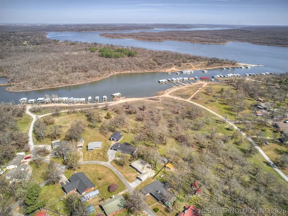 32033 E 695 WAY Wagoner, OK 74467