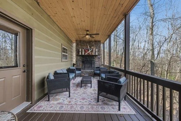 318 Wilmot Fabus Mountain Road Blairsville, GA 30512