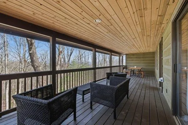 318 Wilmot Fabus Mountain Road Blairsville, GA 30512