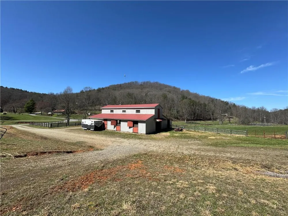 137 Blue Spruce Drive Blairsville, GA 30512