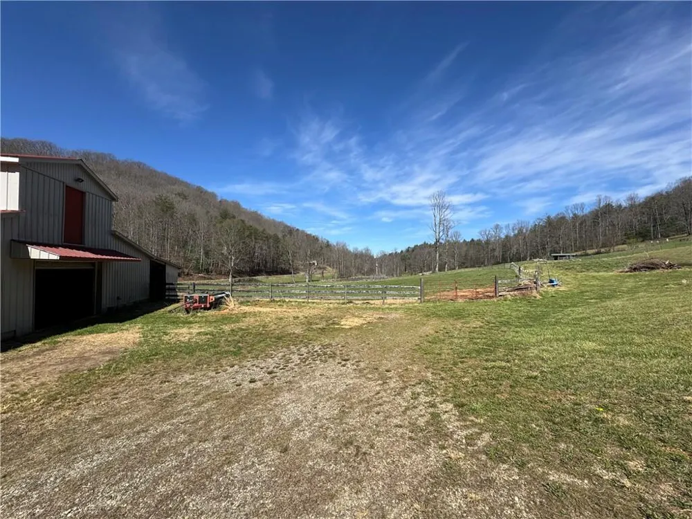 137 Blue Spruce Drive Blairsville, GA 30512