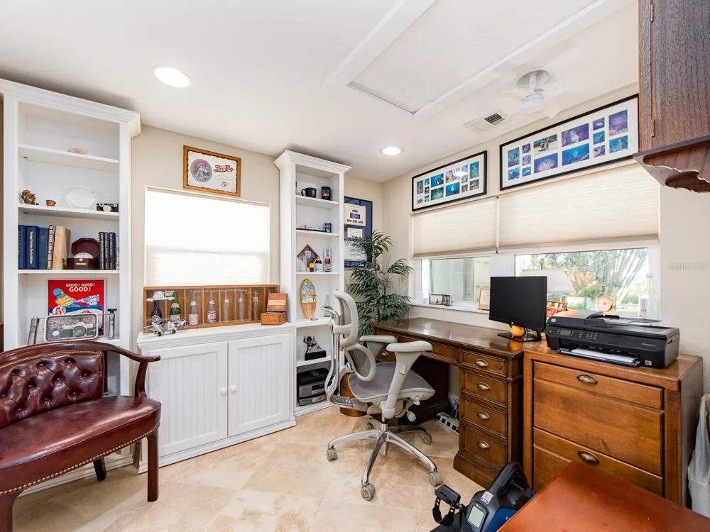 707 SNUG ISLAND Clearwater Beach, FL 33767