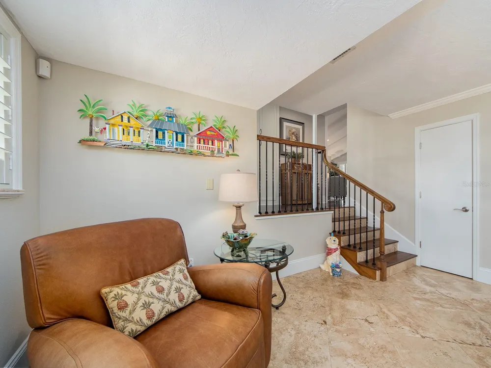 707 SNUG ISLAND Clearwater Beach, FL 33767
