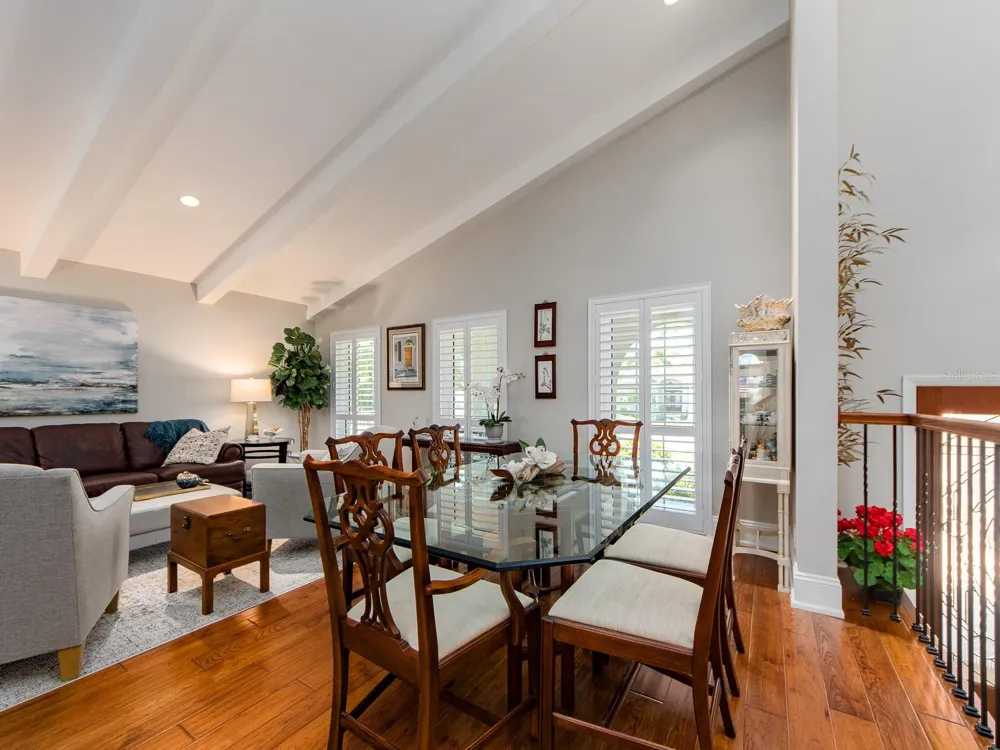 707 SNUG ISLAND Clearwater Beach, FL 33767