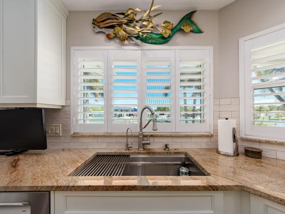 707 SNUG ISLAND Clearwater Beach, FL 33767