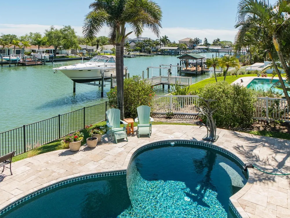 707 SNUG ISLAND Clearwater Beach, FL 33767
