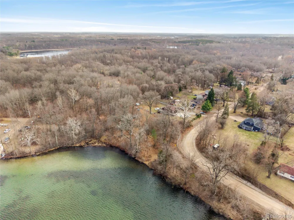 15045 Longfield Drive Argentine Township, MI 48451