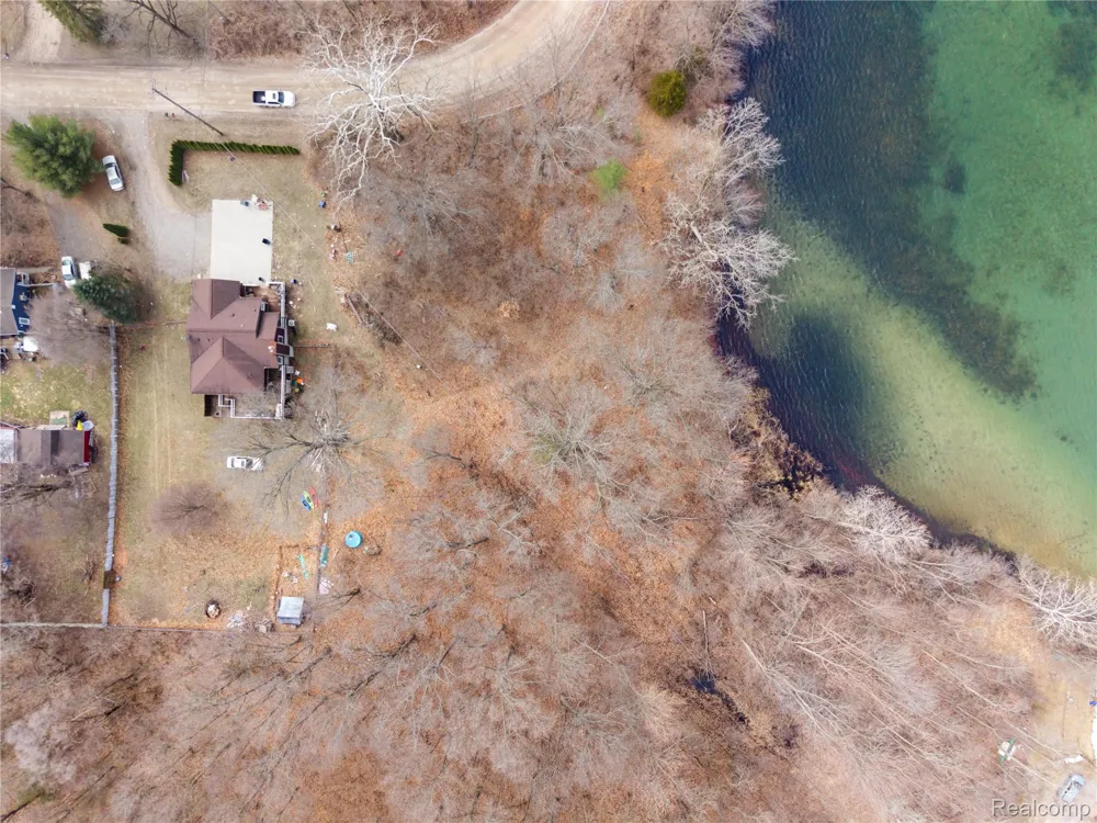 15045 Longfield Drive Argentine Township, MI 48451