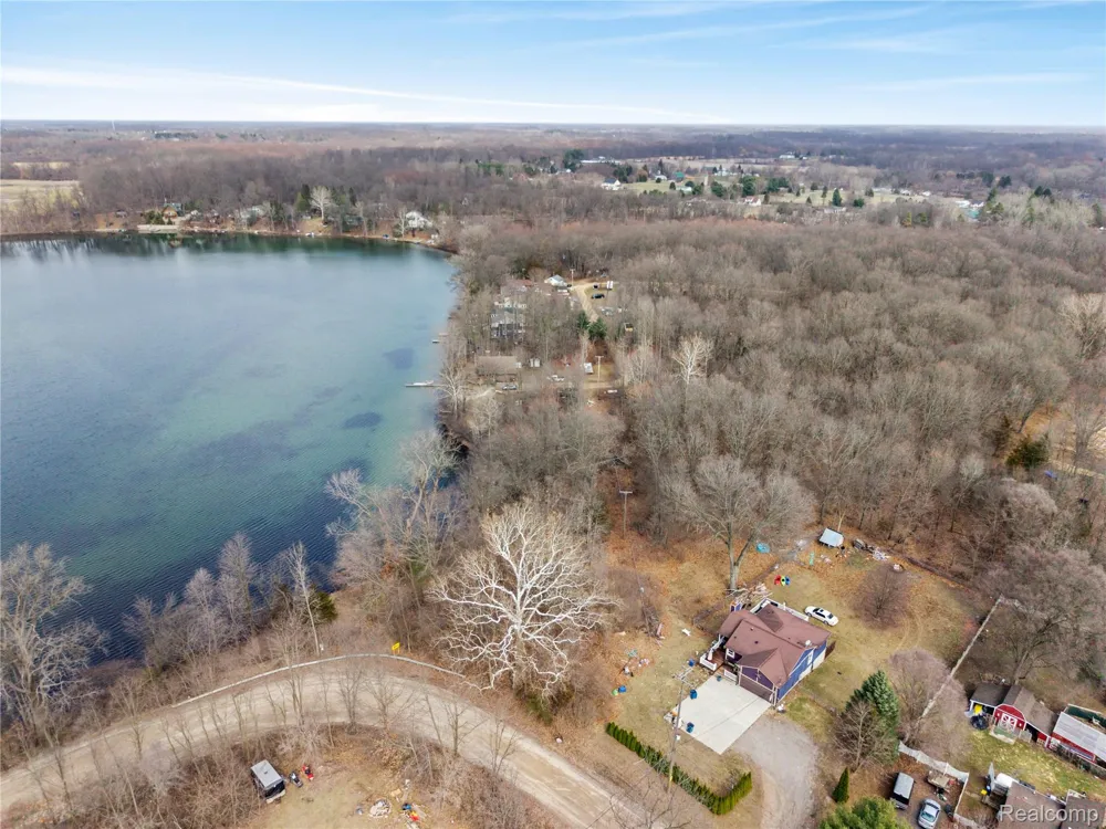 15045 Longfield Drive Argentine Township, MI 48451