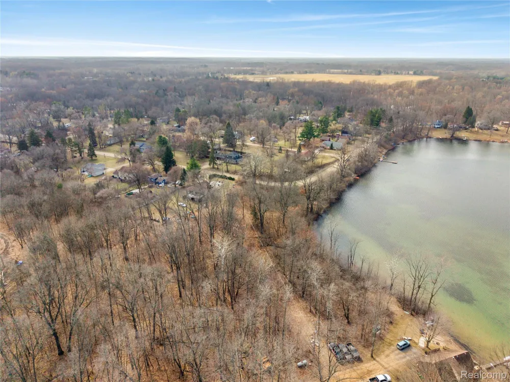 15045 Longfield Drive Argentine Township, MI 48451