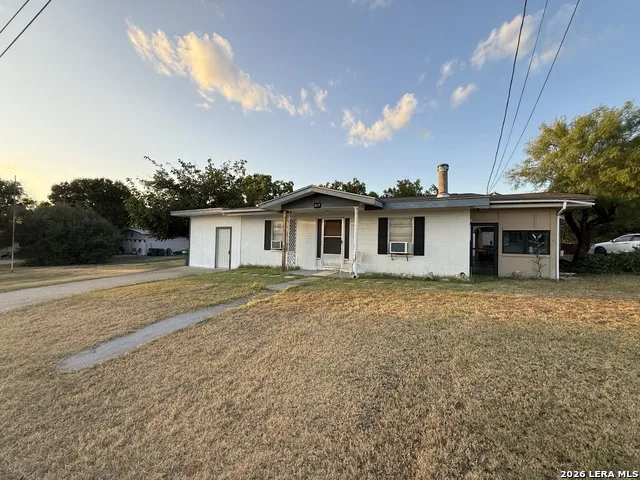 217 Sagehill Granite Shoals, TX 78654