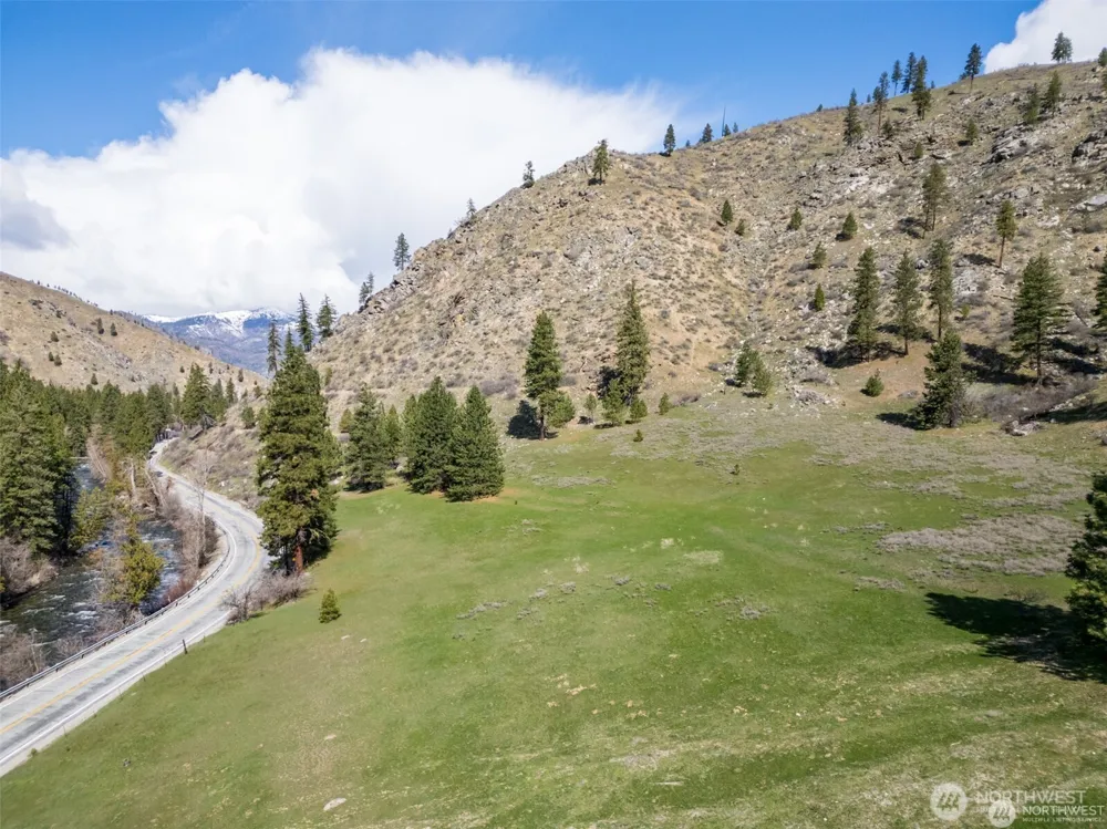 12 Mile Entiat River Road Entiat, WA 98822