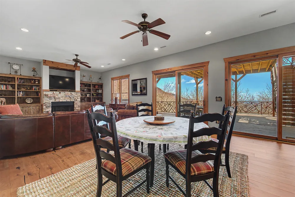 1848 Trays Island Road Sapphire, NC 28774