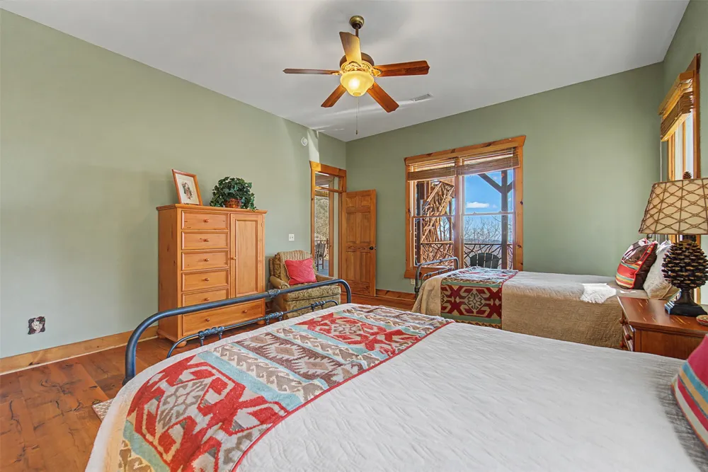 1848 Trays Island Road Sapphire, NC 28774