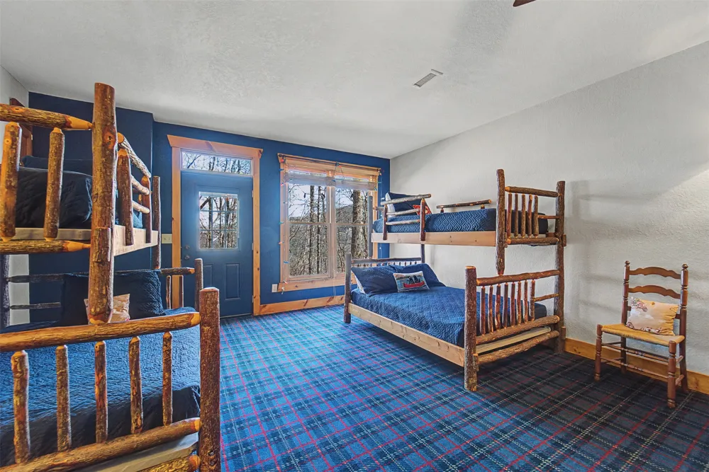 1848 Trays Island Road Sapphire, NC 28774