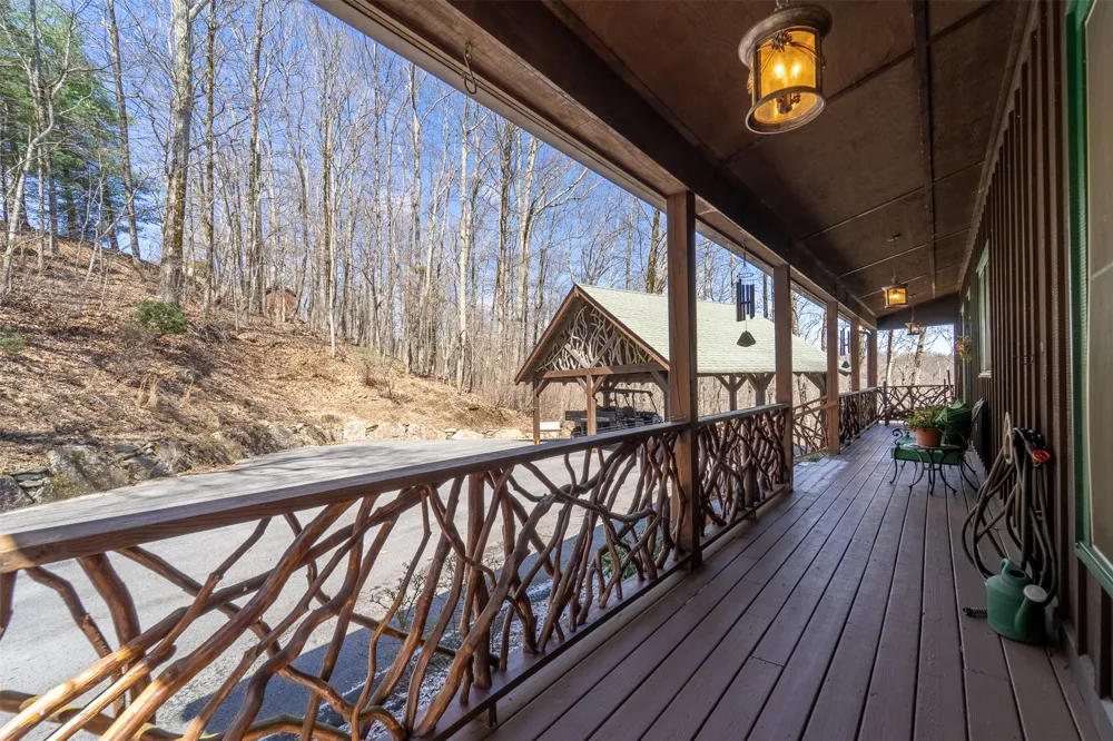 1848 Trays Island Road Sapphire, NC 28774