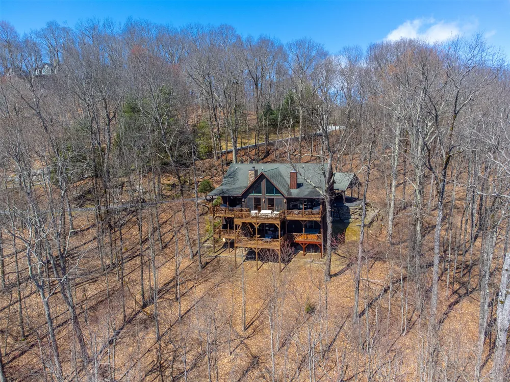 1848 Trays Island Road Sapphire, NC 28774