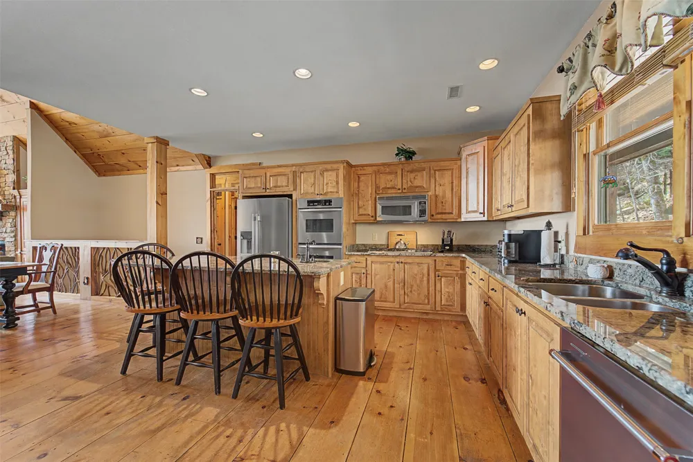 1848 Trays Island Road Sapphire, NC 28774