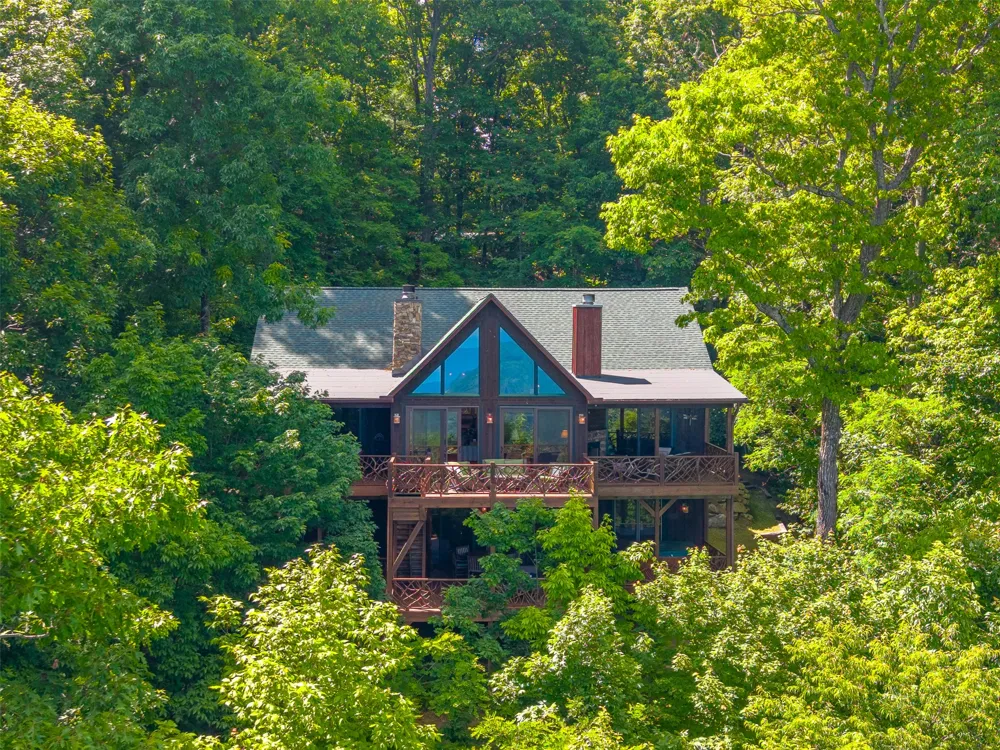 1848 Trays Island Road Sapphire, NC 28774